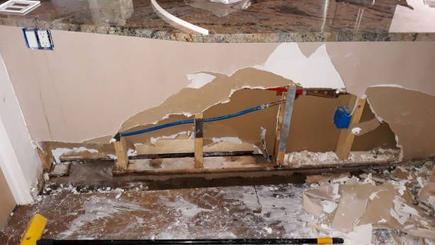 Best Sewage cleanup and water damage restoration  in Kechi, KS